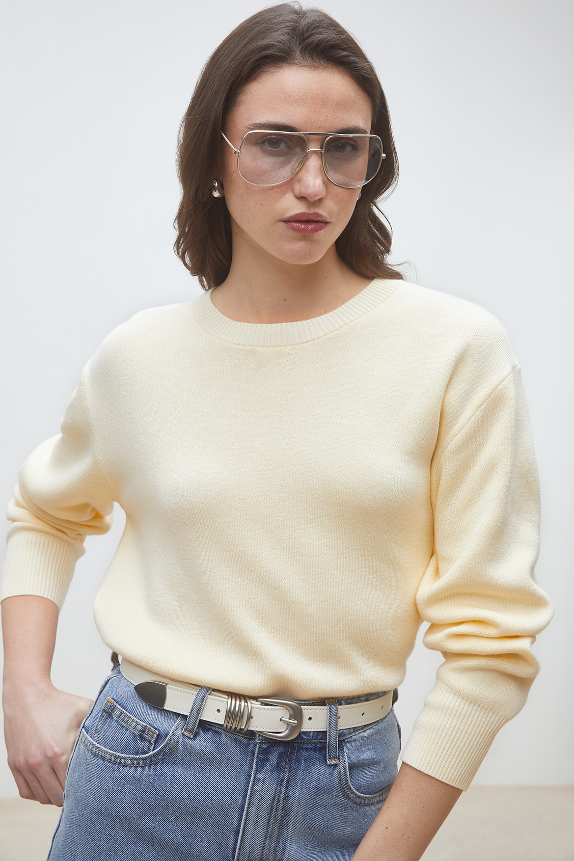 Plamedi Plain cream jumper with crossover back CREAM