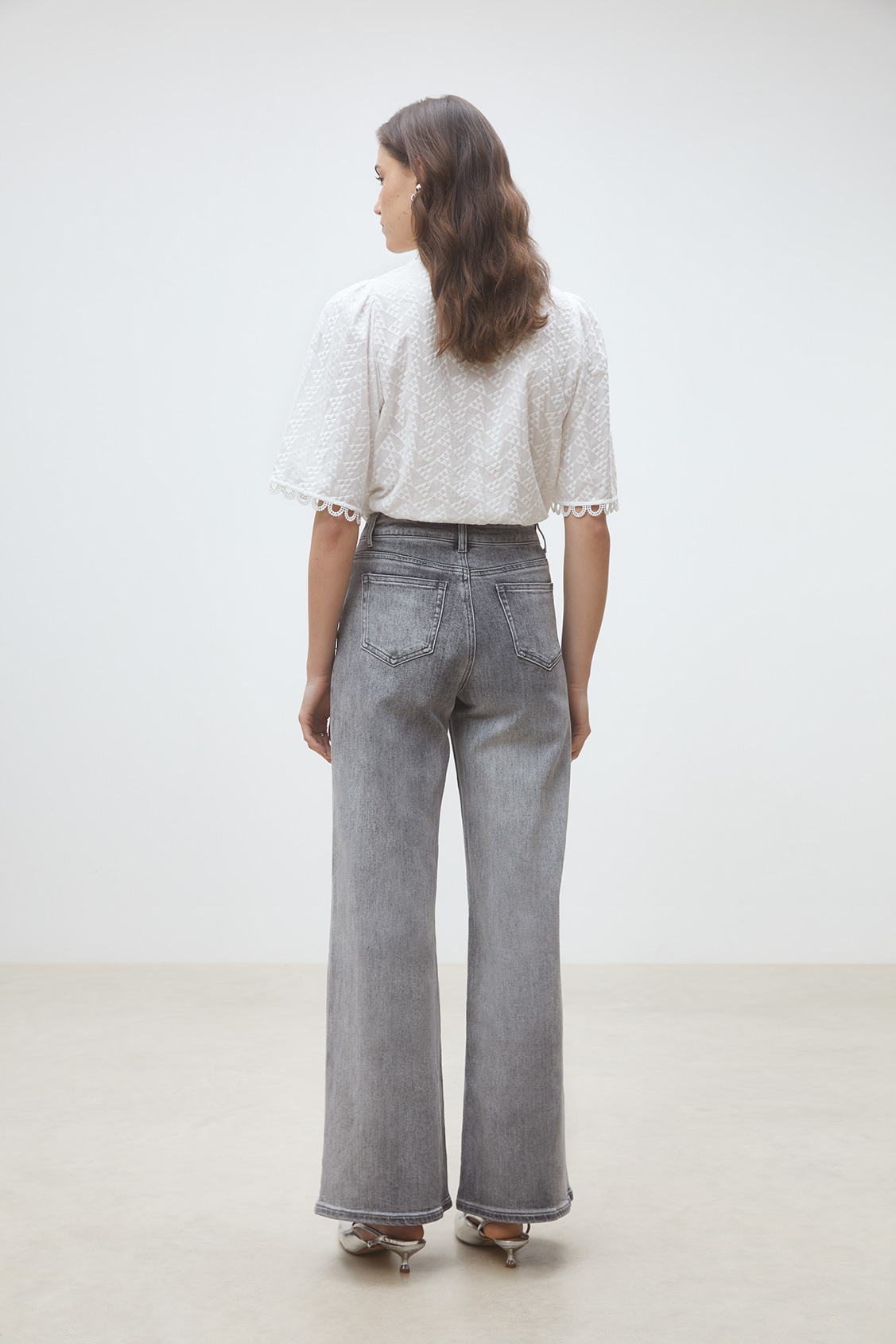 Leyla Blouse with embroidered details OFF-WHITE