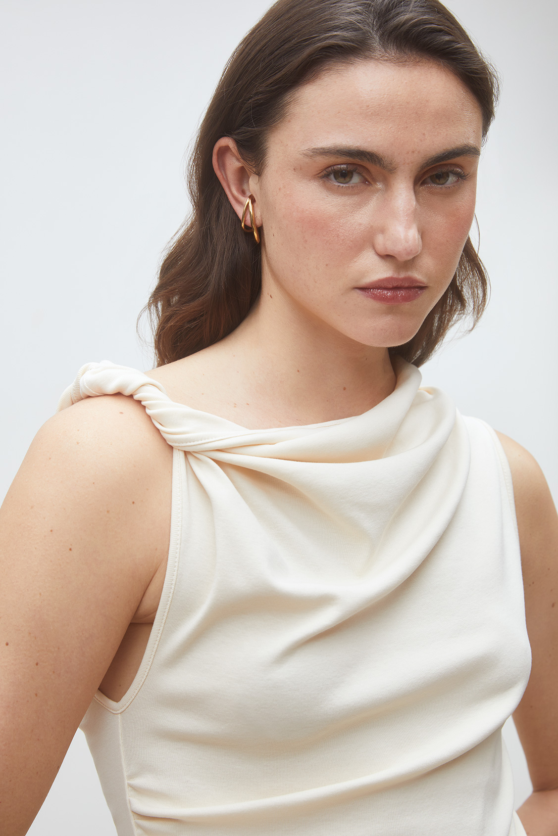 Migili Cream sleeveless knotted top CREAM