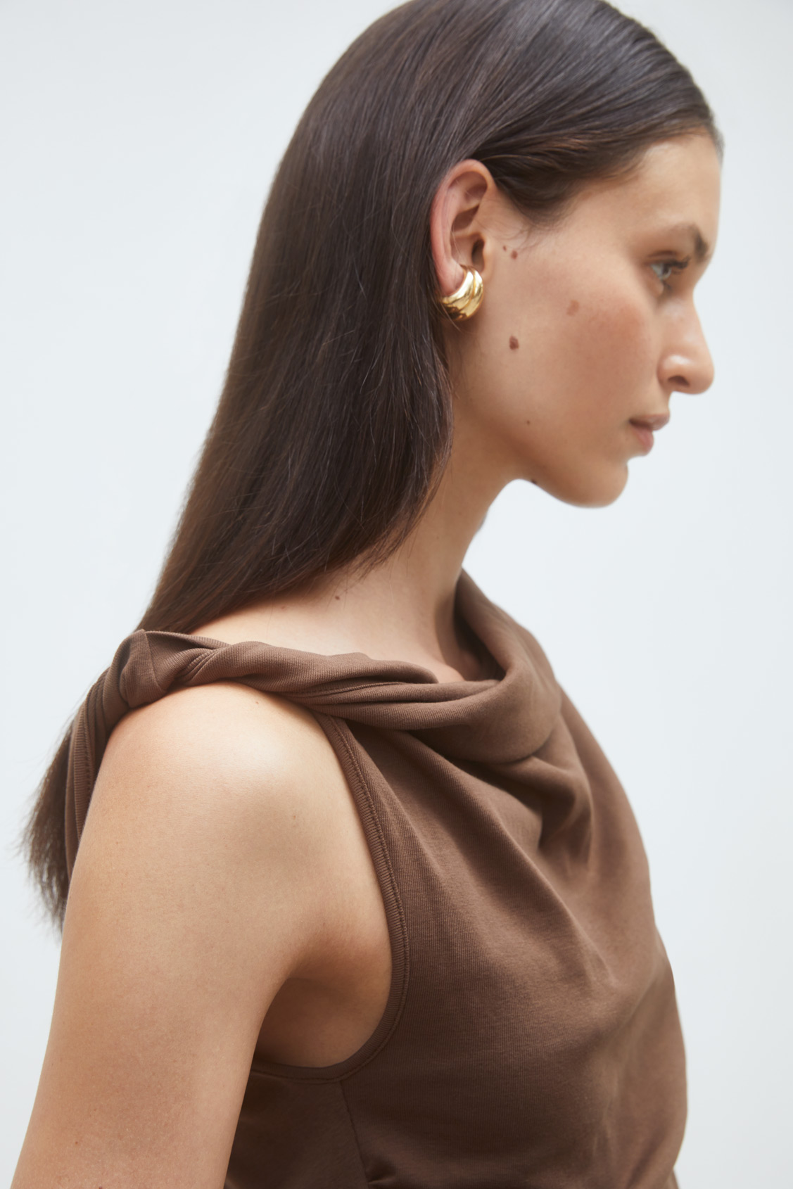 Migili Choco sleeveless knotted top Chocolate