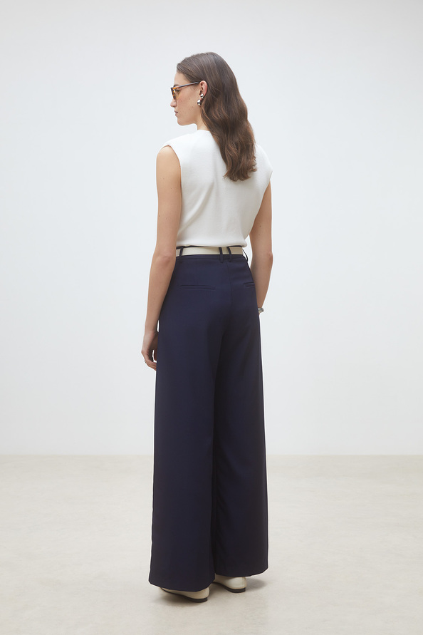Japon Wide-leg pleated pants