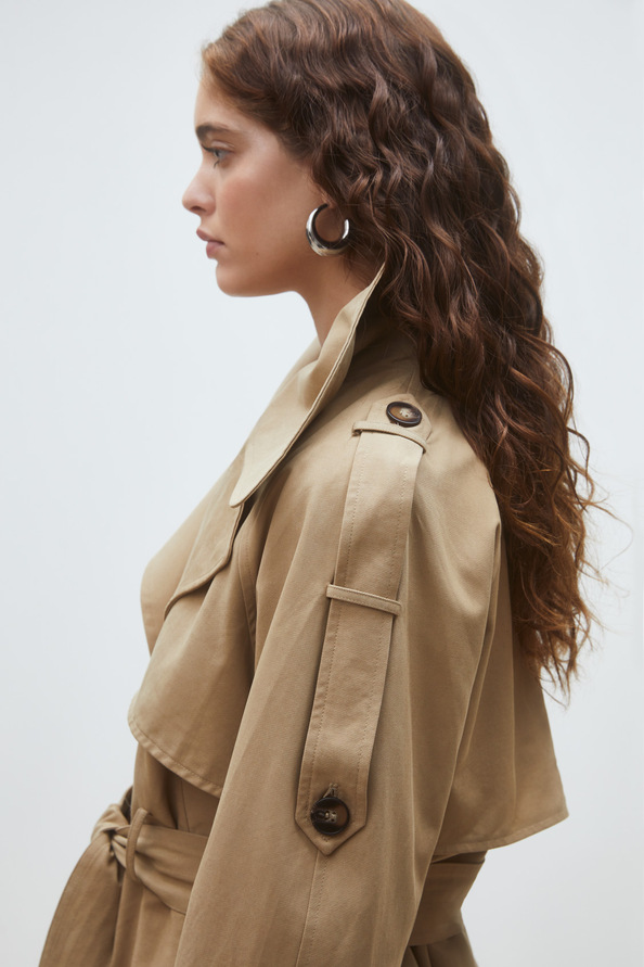 Elliot Belted short trench coat