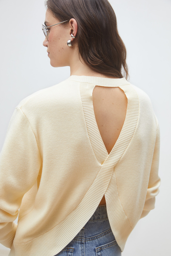 Plamedi Plain cream jumper with crossover back