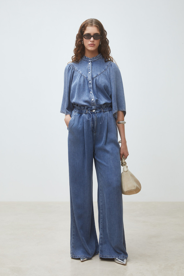 Louise Buttoned denim blouse