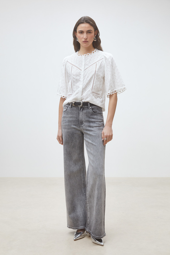 Leyla Blouse with embroidered details