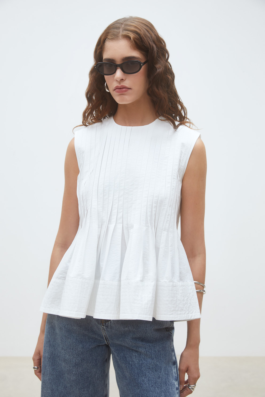 Luigi Pleated sleeveless blouse OFF-WHITE