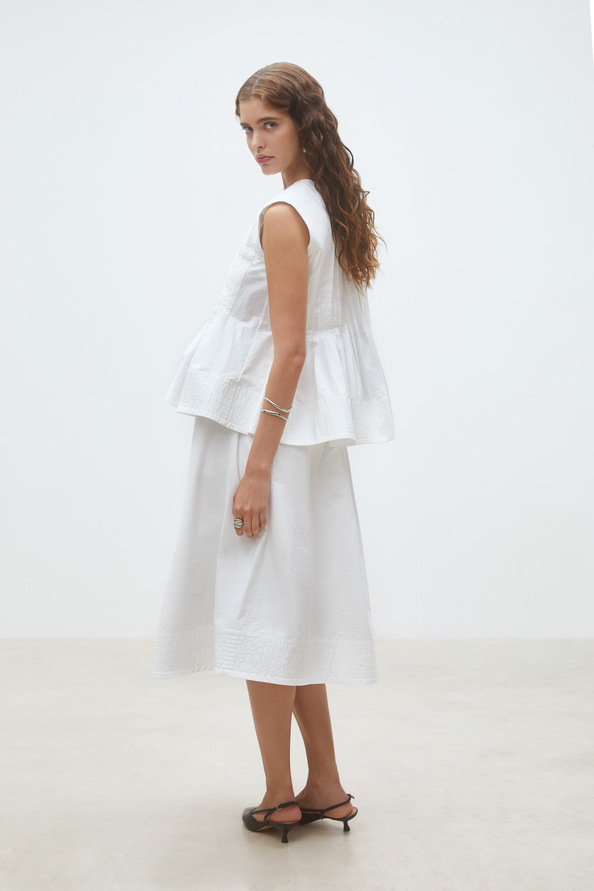 Faye Plain white midi skirt