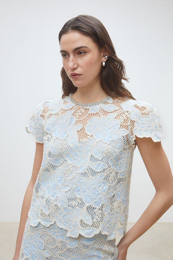 Lexy Short two-tone guipure blouse