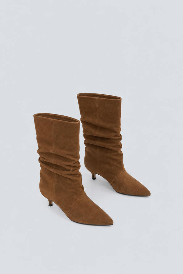 HARDI Camel leather heeled boots