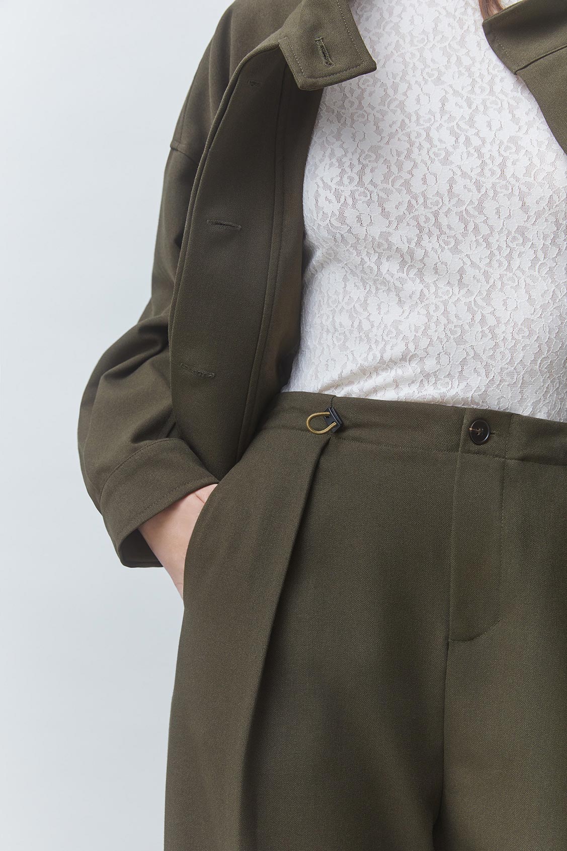 JIO Wide pants with the drawstrings Khaki