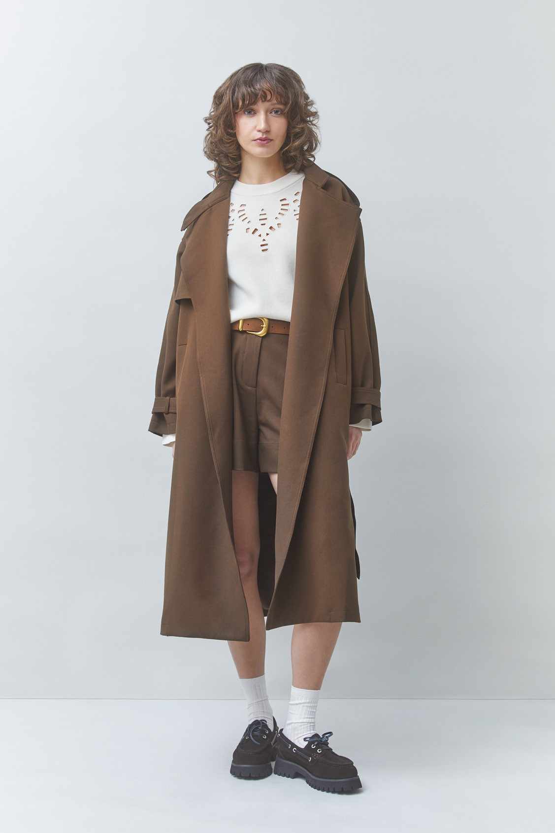BOX Plain pleated shorts Chocolate