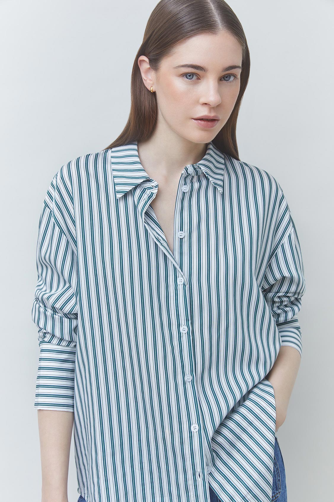 LAZAR Striped shirt with a tie detail GREEN