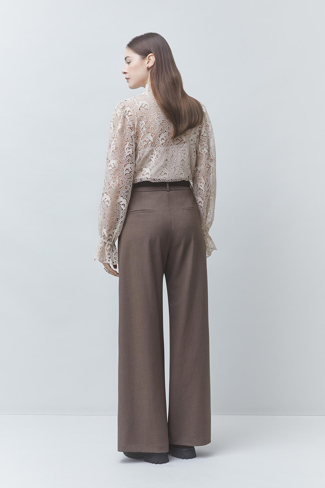 LOOK Guipure blouse CREAM