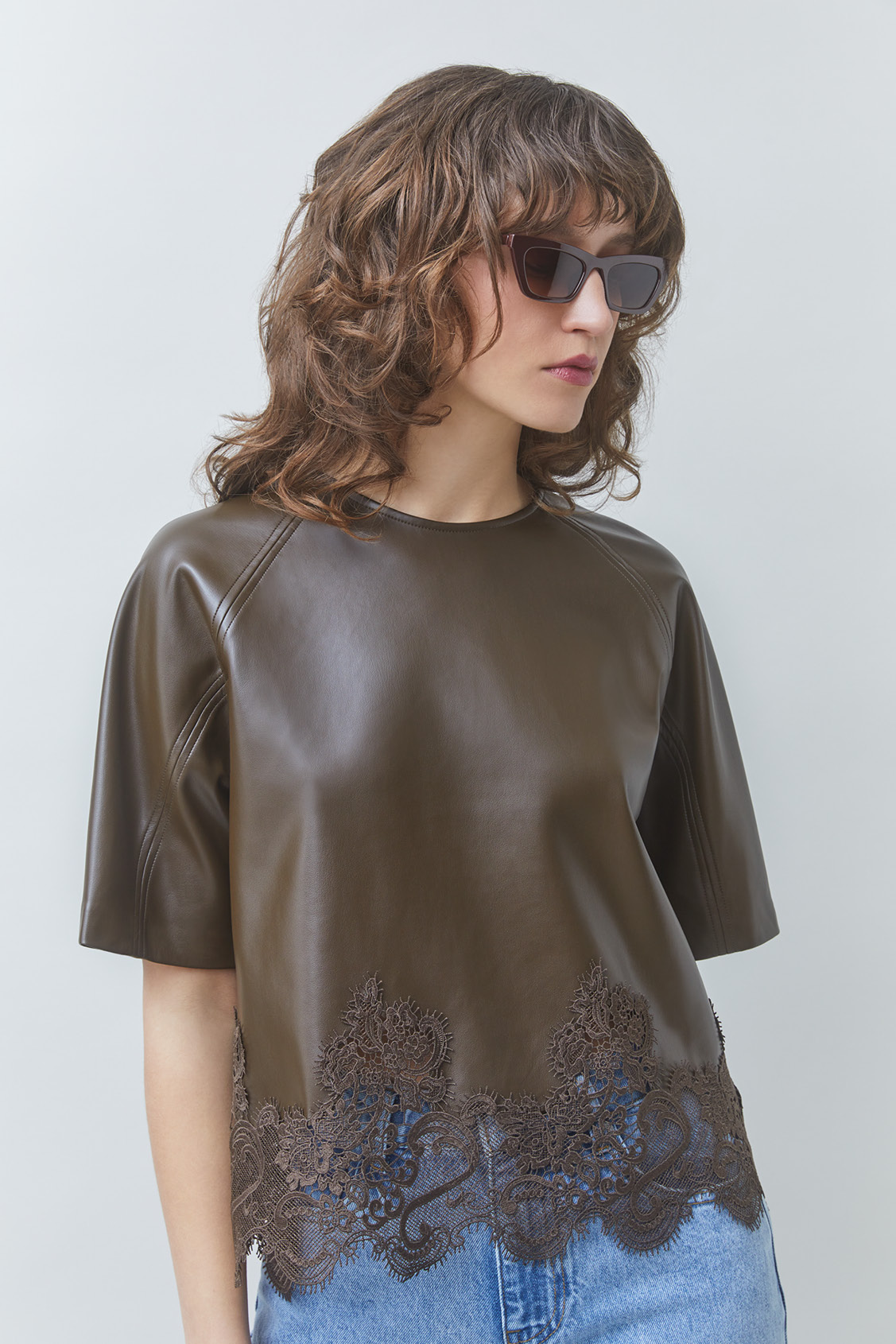 LONDON Khaki faux leather blouse with lace details Khaki