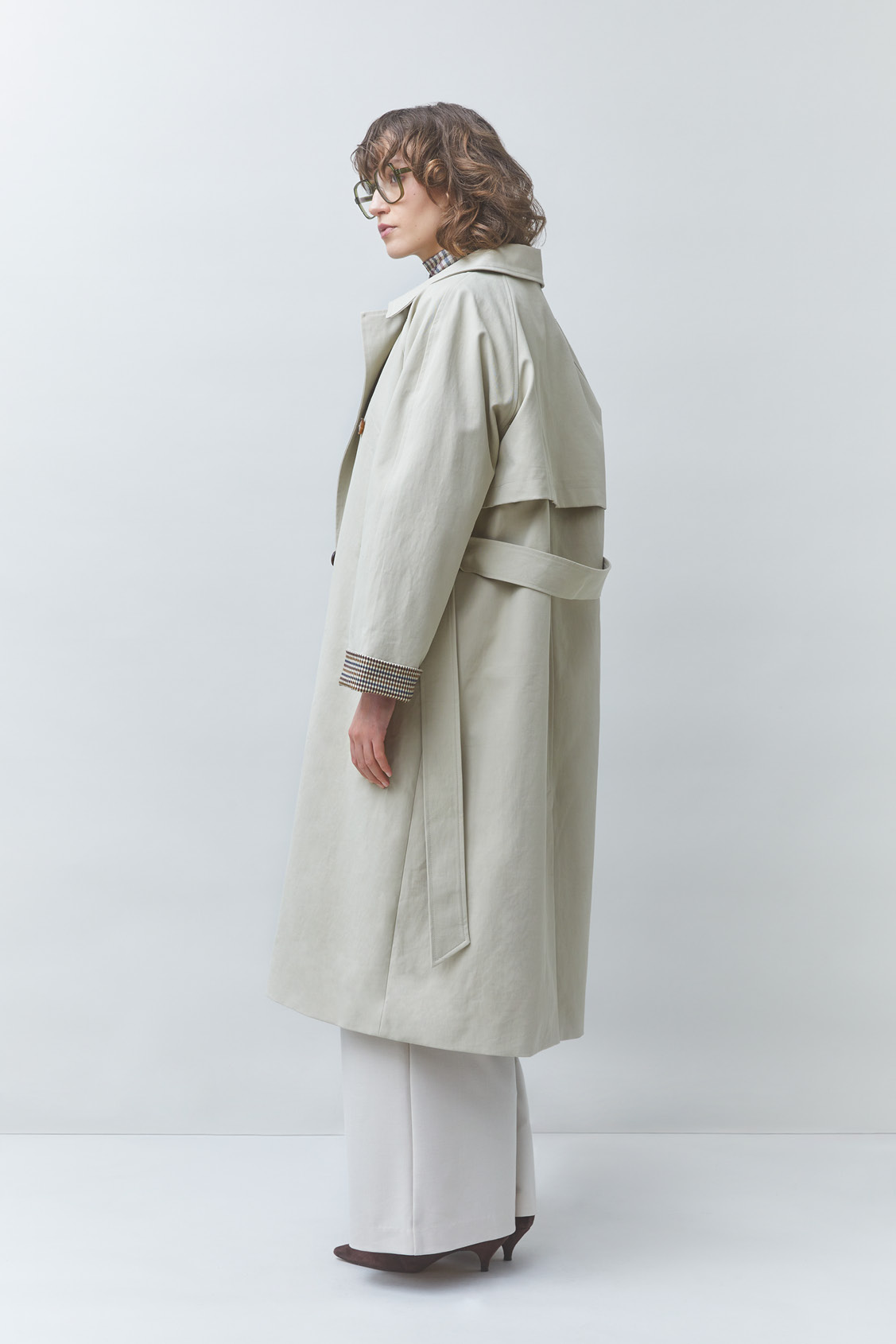 ESCAPE Long belted trench coat GREIGE