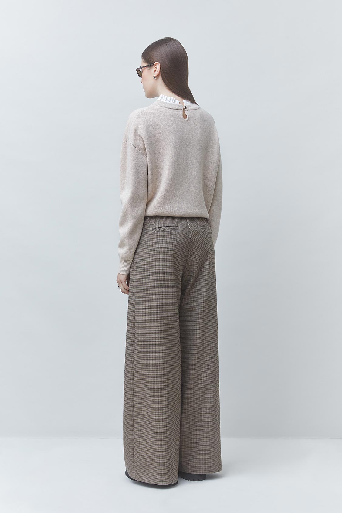 PACOLI Beige wool jumper with collar detail BEIGE