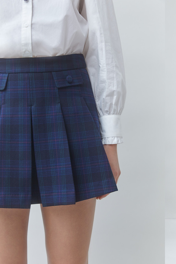 FAMOUS Short checked skirt