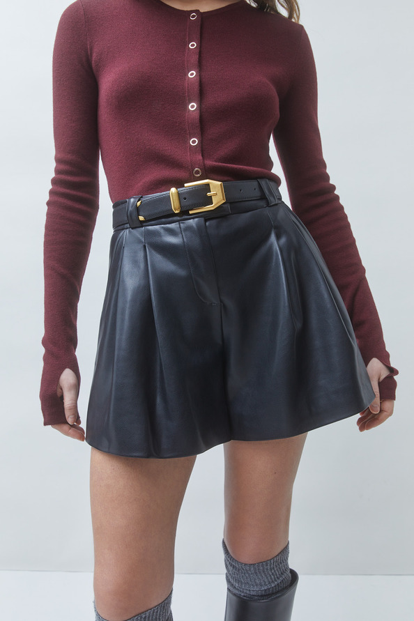 BEE Black faux leather shorts