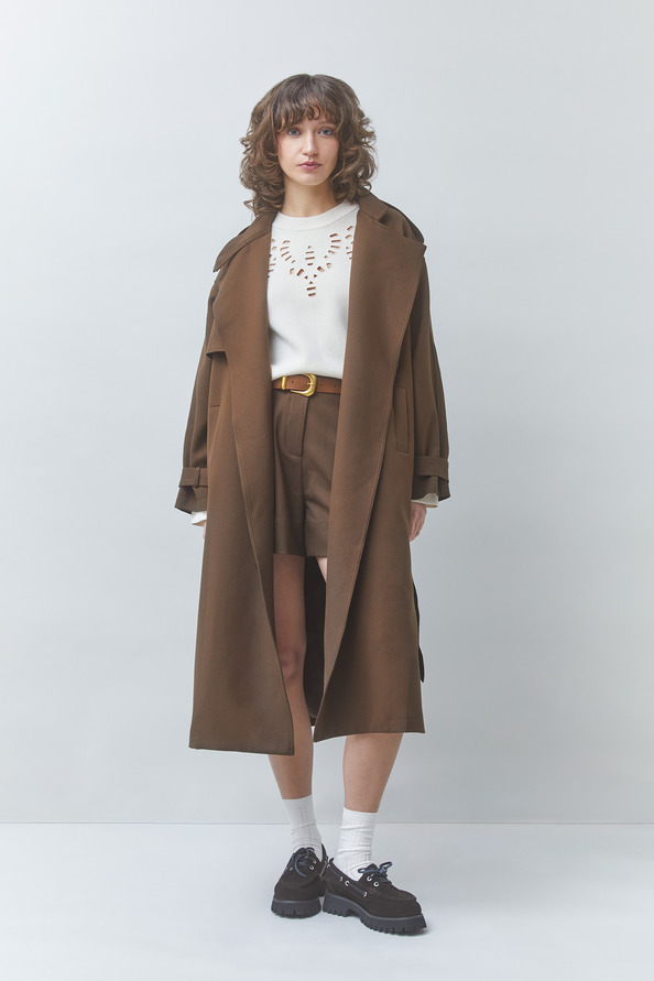 BOX Plain pleated shorts