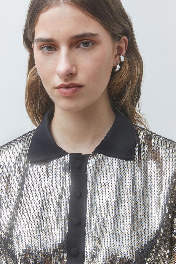 LIGHT Silver sequinned blouse