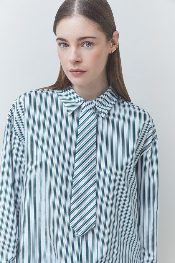 LAZAR Striped shirt with a tie detail