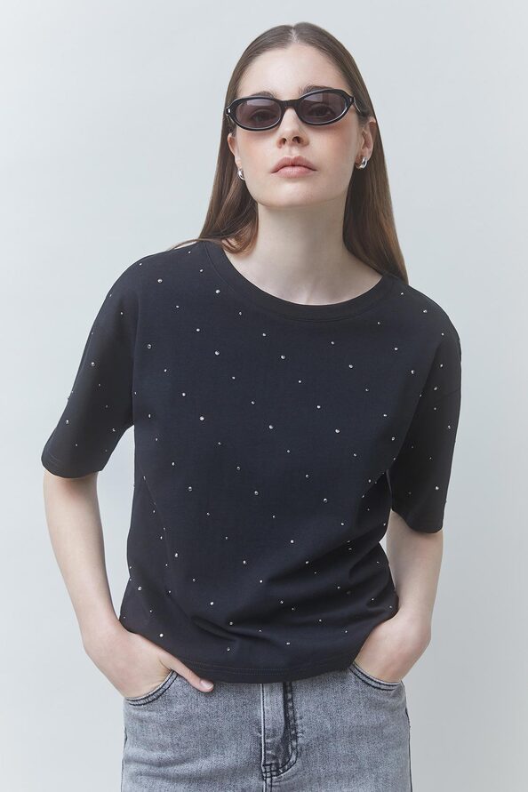 MARTISY Open-back studded tee-shirt