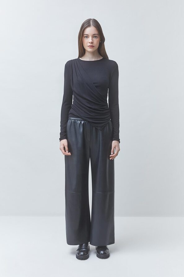 MIRKO Black draped tee-shirt
