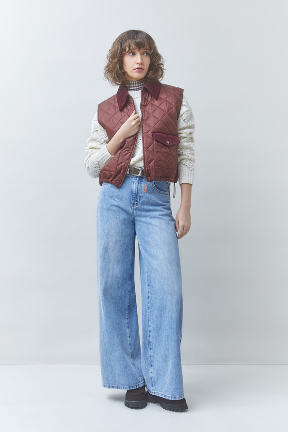DJESS Sleeveless quilted jacket