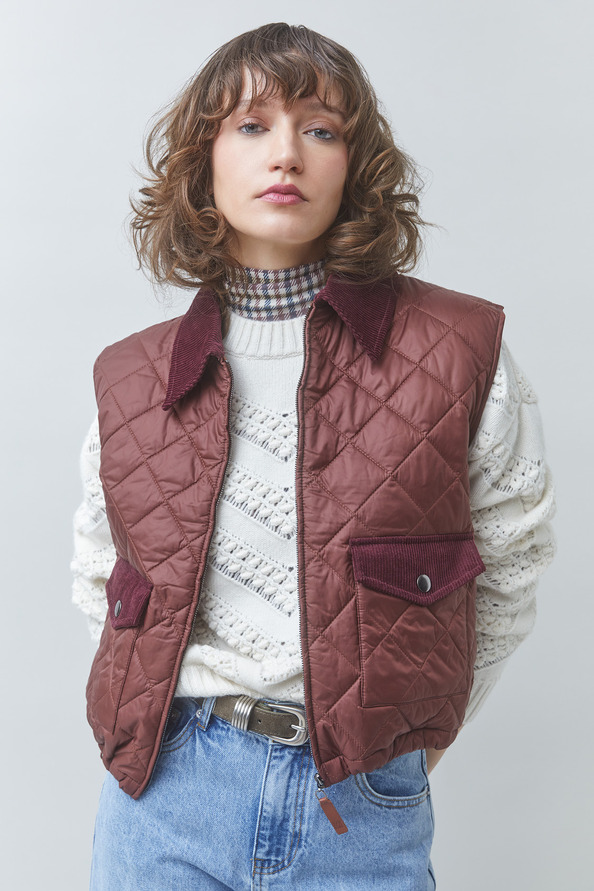 DJESS Sleeveless quilted jacket