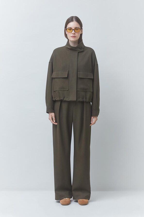 DONA Short jacket with the pockets