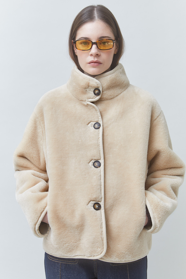 ELITE Beige faux fur coat