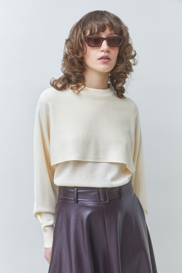 PRAVA Fancy crop-style jumper