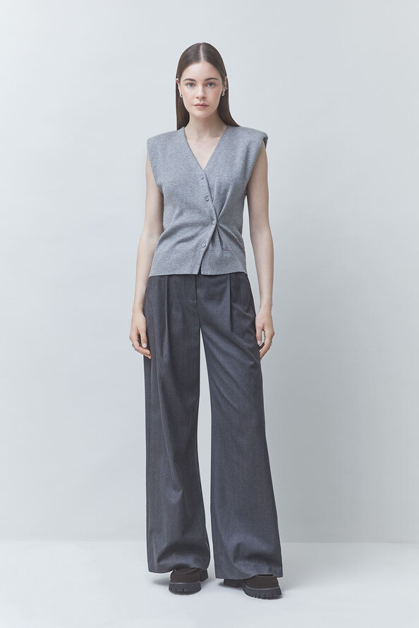 GILEM Draped sleeveless cardigan